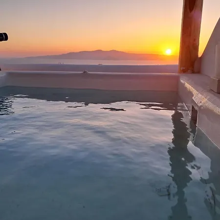 Ariadne's Crown Luxury Astroconcept With Private Pools And Spas Vívlos