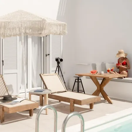 Ariadne's Crown Luxury Astroconcept With Private Pools And Spas