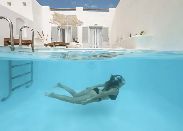 Ariadne's Crown Luxury Astroconcept With Private Pools And Spas