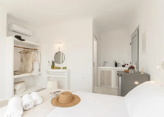 Ariadne's Crown Luxury Astroconcept With Private Pools And Spas *