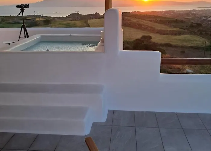 Ariadne's Crown Luxury Astroconcept With Private Pools And Spas فيلة Vívlos