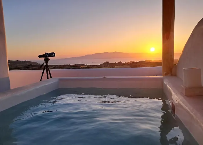 Ariadne's Crown Luxury Astroconcept With Private Pools And Spas فيلة Vívlos