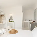 Ariadne's Crown Luxury Astroconcept With Private Pools And Spas *