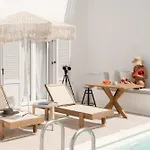 Ariadne's Crown Luxury Astroconcept With Private Pools And Spas