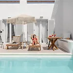 Villa Ariadne's Crown Luxury Astroconcept With Private Pools And Spas *