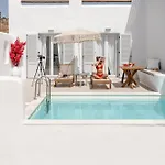 Ariadne's Crown Luxury Astroconcept With Private Pools And Spas Vivlos