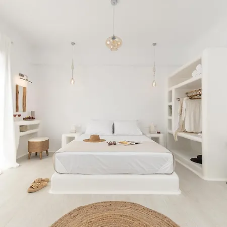 Ariadne's Crown Luxury Astroconcept With Private Pools And Spas Villa