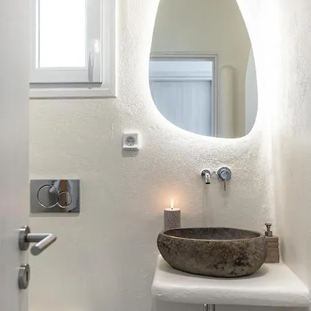 Villa Ariadne's Crown Luxury Astroconcept With Private Pools And Spas *