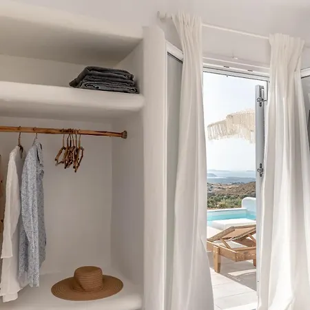 Villa Ariadne's Crown Luxury Astroconcept With Private Pools And Spas