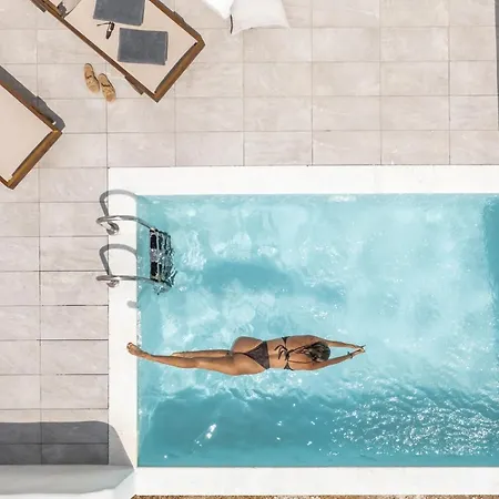 Villa Ariadne's Crown Luxury Astroconcept With Private Pools And Spas *