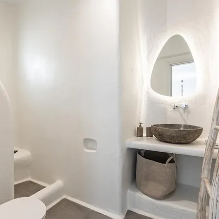 Villa Ariadne's Crown Luxury Astroconcept With Private Pools And Spas Vívlos