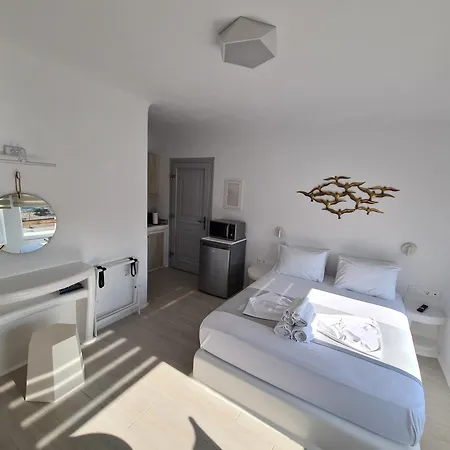 Ariadne's Crown Luxury Astroconcept With Private Pools And Spas Villa *