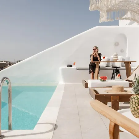 Ariadne's Crown Luxury With Private Pool *