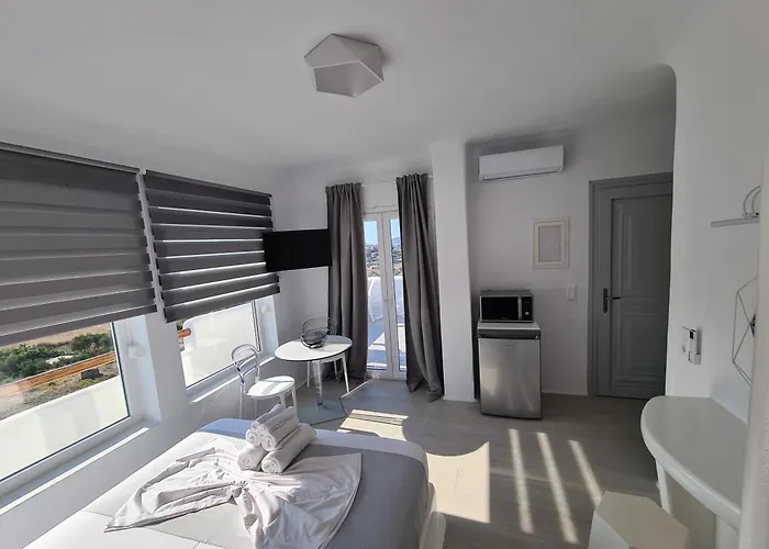 Ariadne's Crown Luxury Astroconcept With Private Pools And Spas *